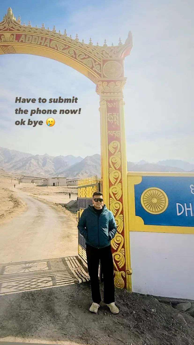 Have to submit
the phone now!
ok bye 🥲