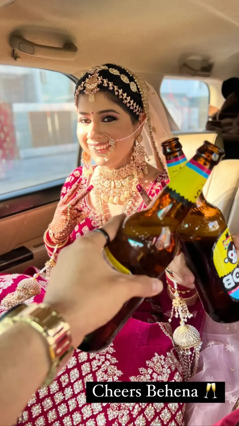 @lifeofaveganguy  Cheers Behena 🥂