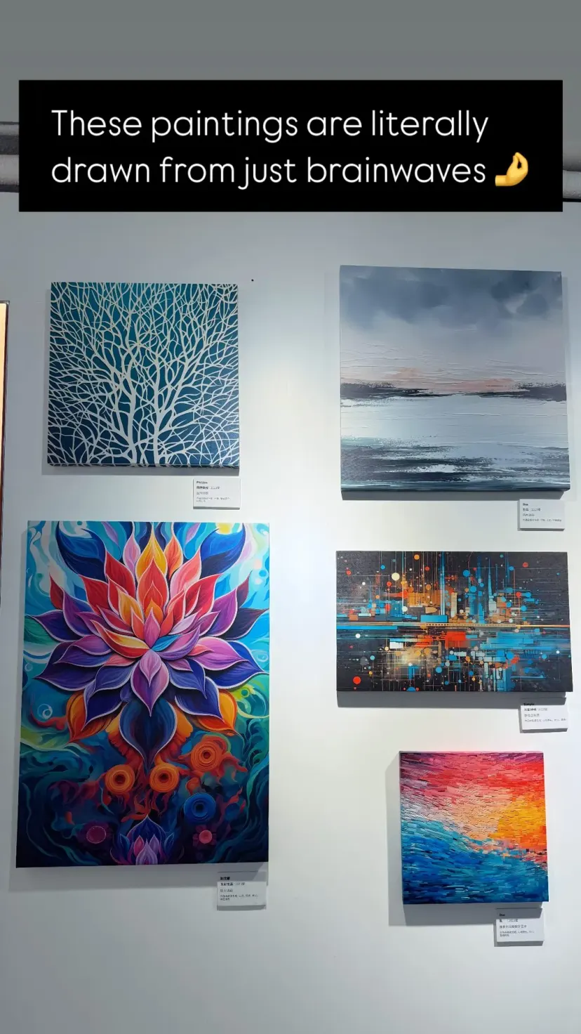 These paintings are literally drawn from just brainwaves 🤌